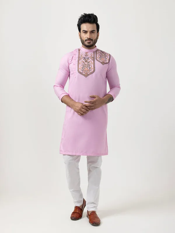 Pink_Printed_Kurta_Pyjama_Set_For_Men