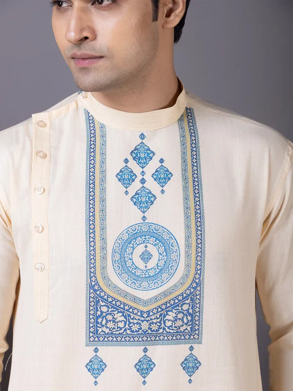 Beige_Side_Placket_Printed_Kurta_White_Pyjama_Set_For_Men