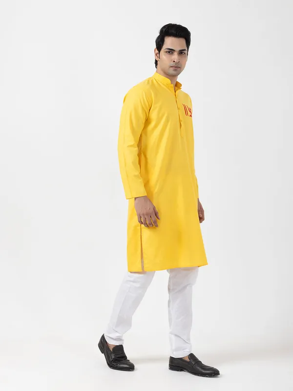 Yellow_Printed_Dupion-Silk_Kurta_Pyjama_Set_For_Men