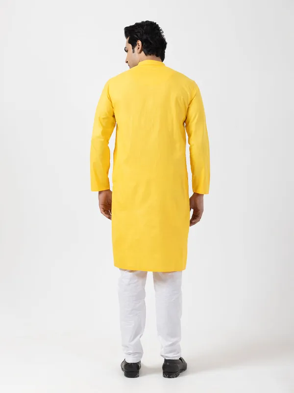 Yellow_Printed_Dupion-Silk_Kurta_Pyjama_Set_For_Men