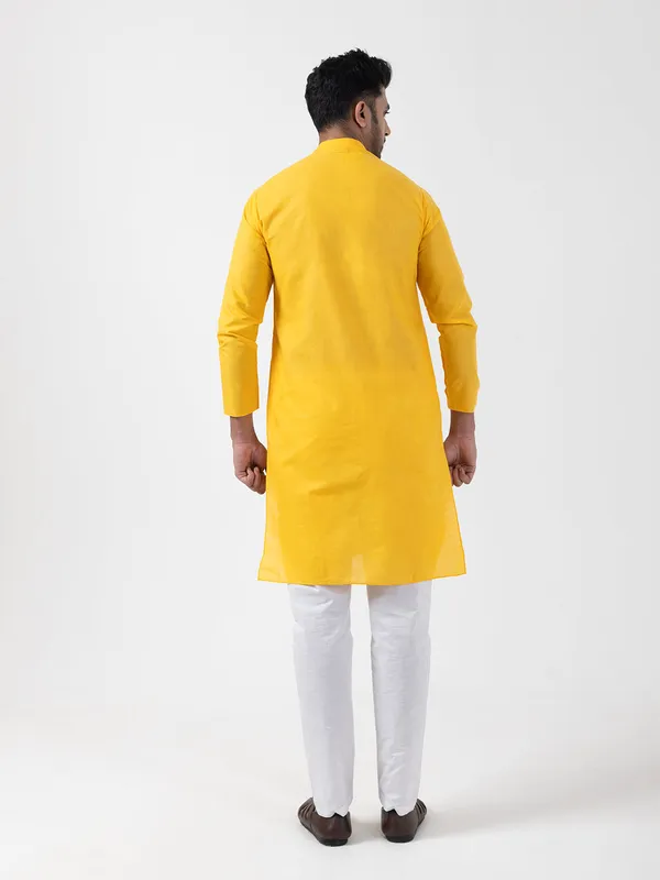 Yellow_Ethnic_Motifs_Printed_Band_Collar_Kurta_With_Pyjama_Set_For_Men