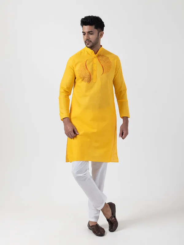 Yellow_Ethnic_Motifs_Printed_Band_Collar_Kurta_With_Pyjama_Set_For_Men