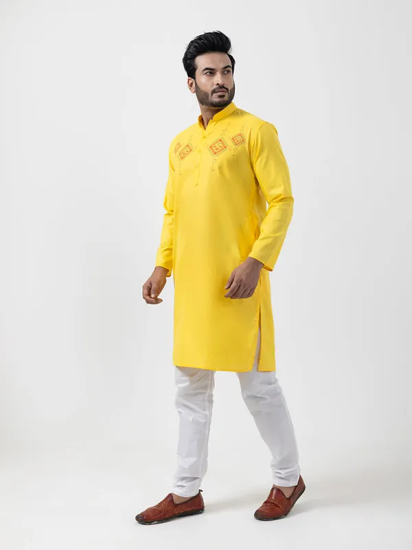 Yellow_Band_Collar_Cotton_Straight_Kurta_With_Pyjama_Set_For_Men