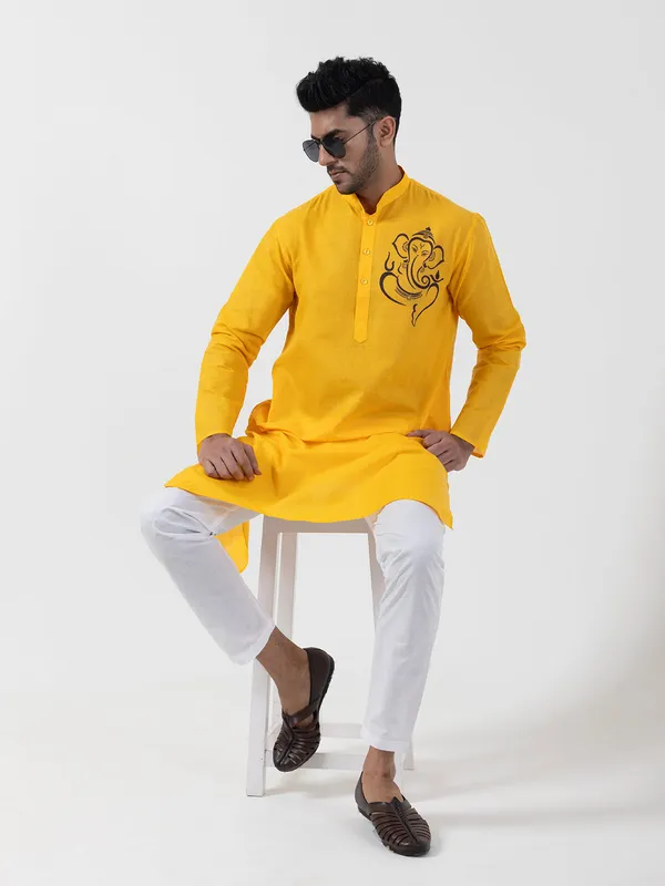 Yellow_Printed_Kurta_Pyjama_Set_For_Men