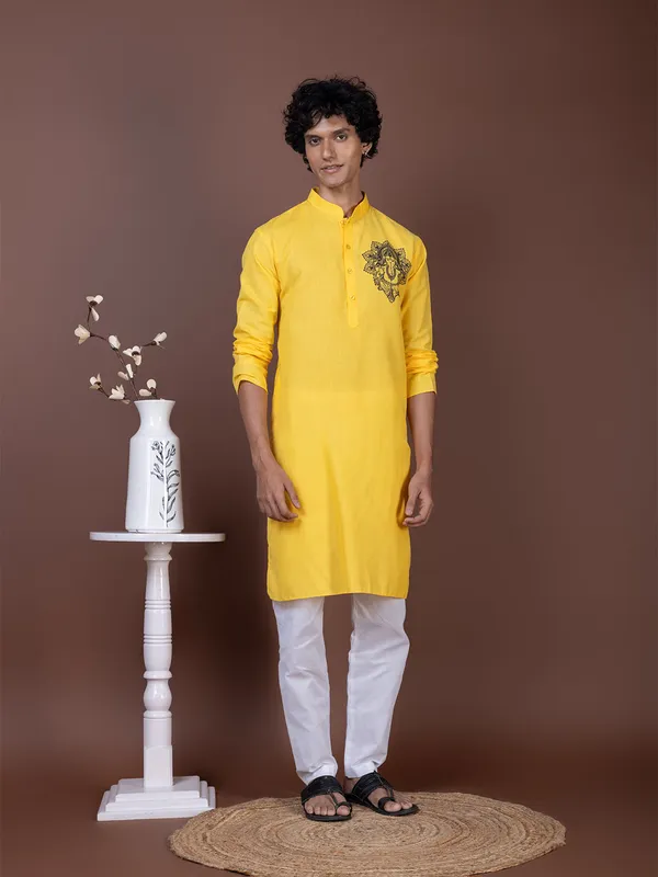 Yellow_Printed_Kurta_Pyjama_Set_For_Men