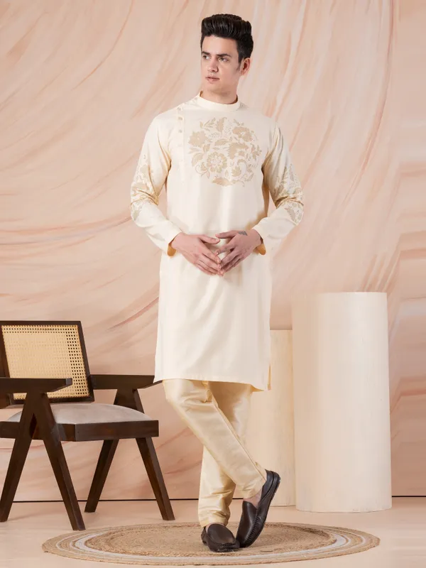Beige_Side_Placket_Printed_Kurta_With_Pyjama_Set_For_Men