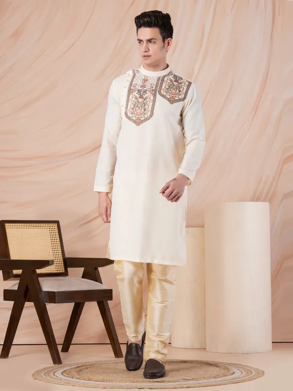 Beige_Side_Placket_Printed_Kurta_With_Pyjama_Set_For_Men