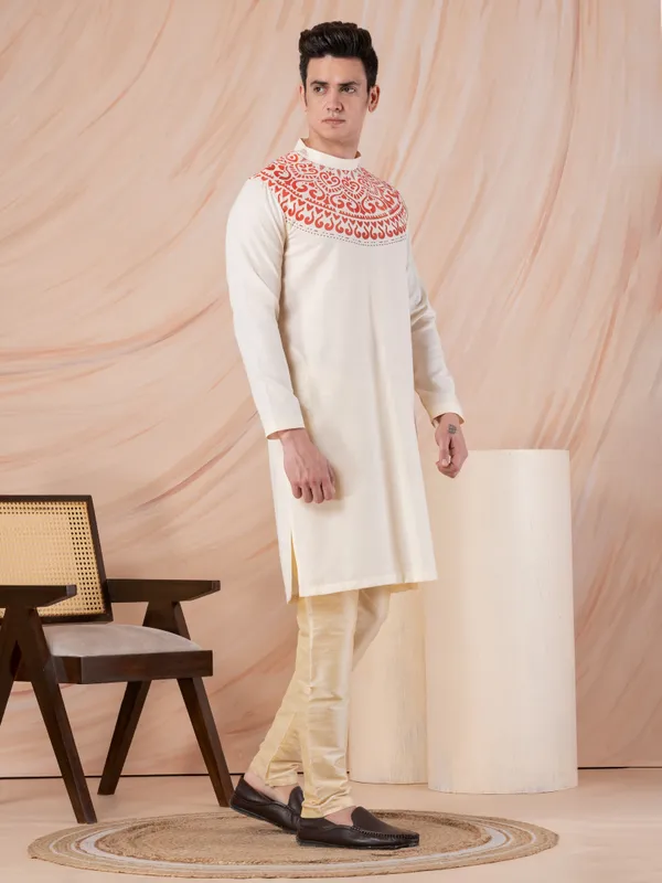 Beige_Side_Placket_Printed_Kurta_With_Pyjama_Set_For_Men