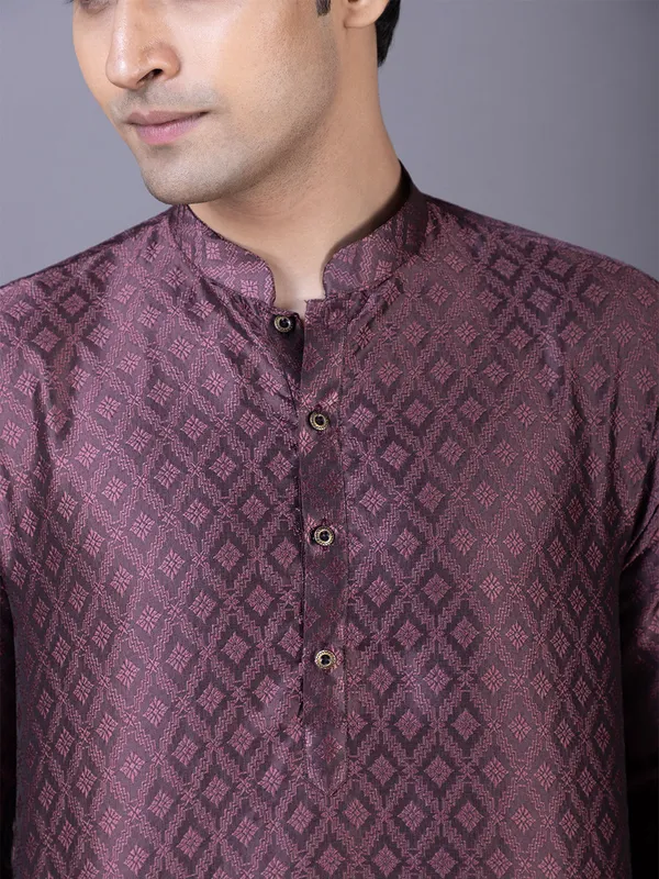 Purple_Geometric_Woven_Design_Mandarin_Collar_Straight_Kurta_With_Pyjama_For_Men