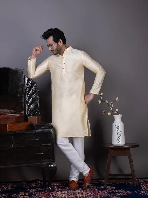 Beige_Geometric_Printed_Jacquard_Mandarin_Collar_Straight_Kurta_With_Pyjama_For_Men