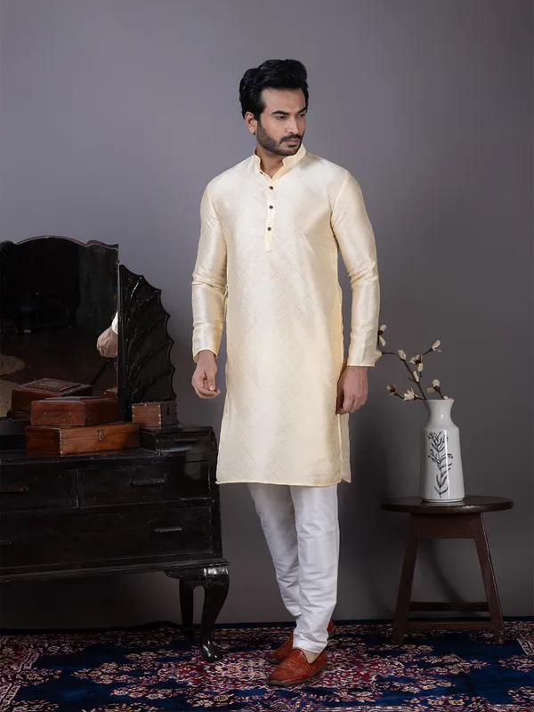Beige_Geometric_Printed_Jacquard_Mandarin_Collar_Straight_Kurta_With_Pyjama_For_Men