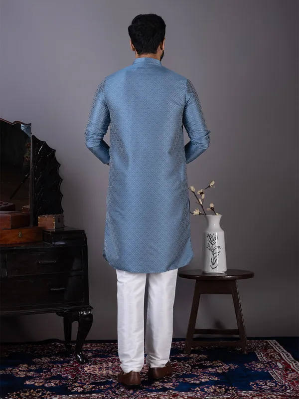 Blue_Geometric_Woven_Design_Mandarin_Collar_Straight_Kurta_With_Pyjama_For_Men