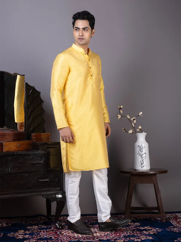 Yellow_Woven_Design_Jacquard_Kurta_Kurta_With_Pyjama_For_Men