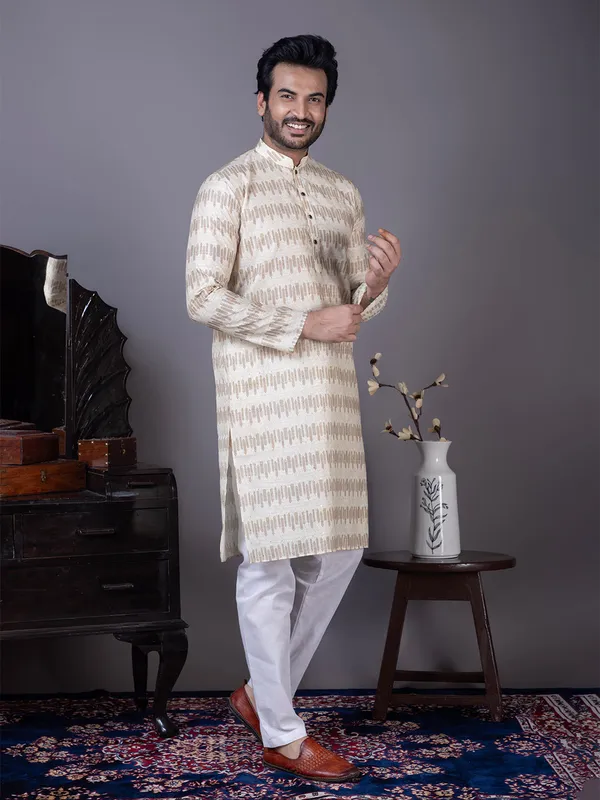 Beige_Geometric_Woven_Design_Mandarin_Collar_Kurta_With_Pyjama_For_Men