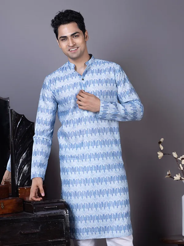 Blue_Geometric_Woven_Design_Mandarin_Collar_Kurta_With_Pyjama_For_Men
