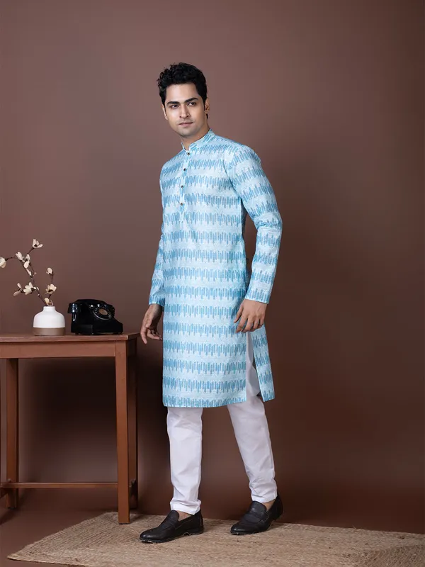 Blue_Geometric_Woven_Design_Mandarin_Collar_Kurta_With_Pyjama_For_Men