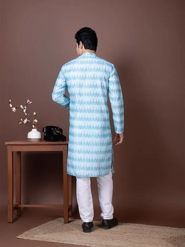 Blue_Geometric_Woven_Design_Mandarin_Collar_Kurta_With_Pyjama_For_Men