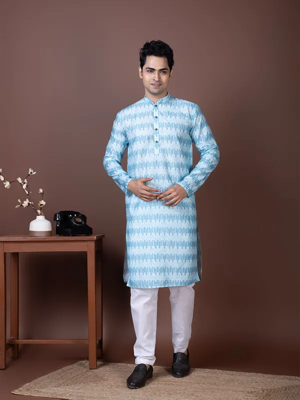 Blue_Geometric_Woven_Design_Mandarin_Collar_Kurta_With_Pyjama_For_Men
