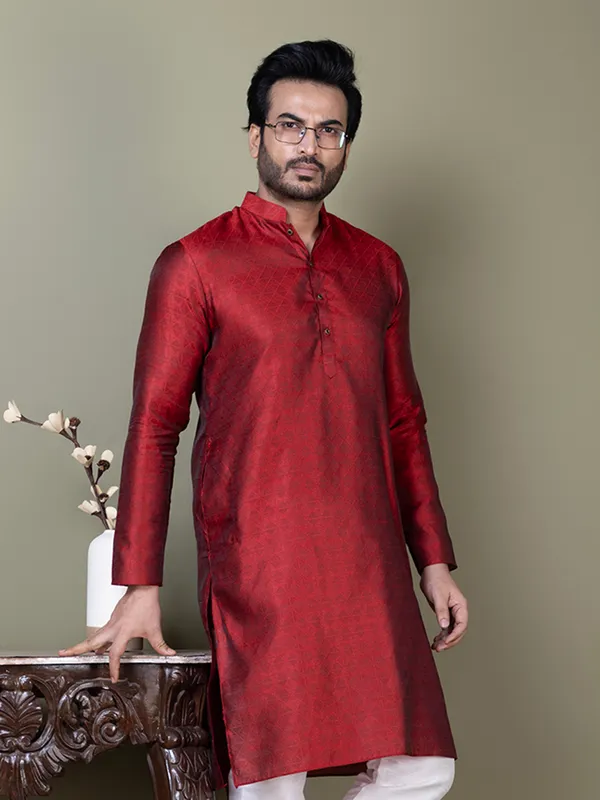 Men_Jacquard_Red_Kurta