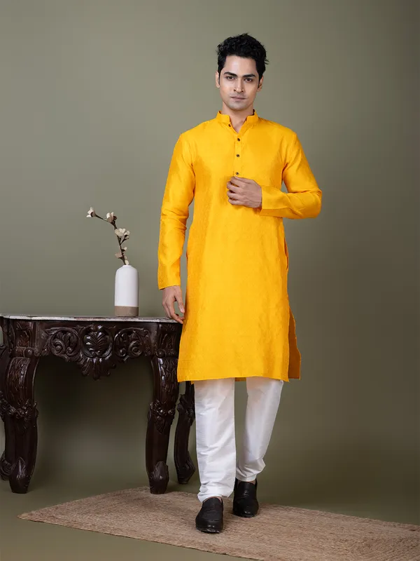 Men_Jacquard_Yellow_Kurta