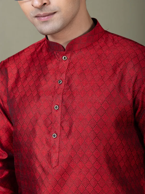 Men_Jacquard_Red_Kurta