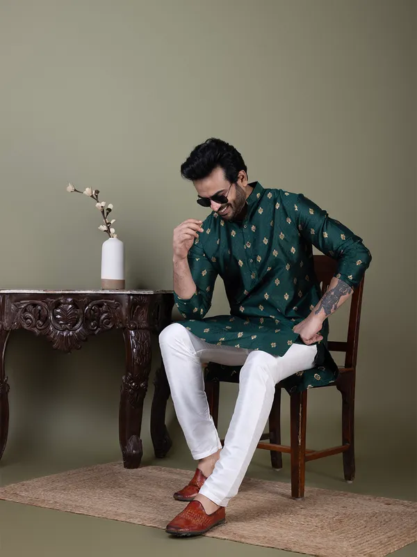 Men_Jacquard_Green_Kurta