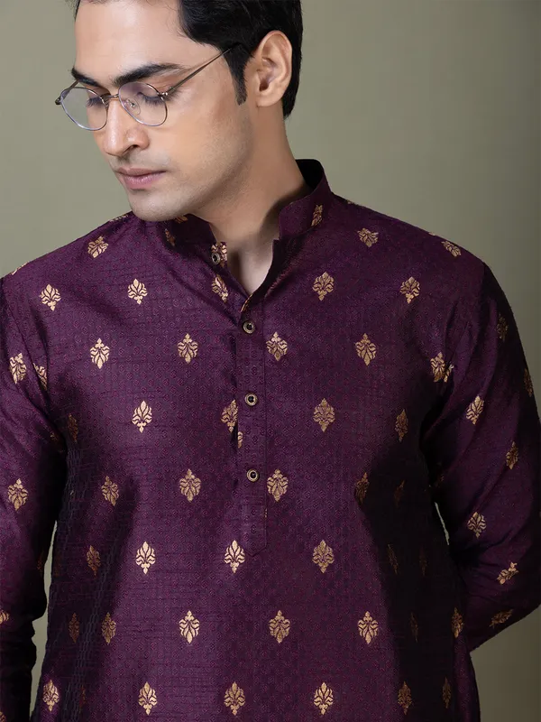 Men_Jacquard_Purple_Kurta