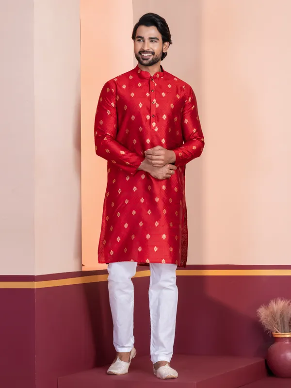 Men_Jacquard_Red_Kurta