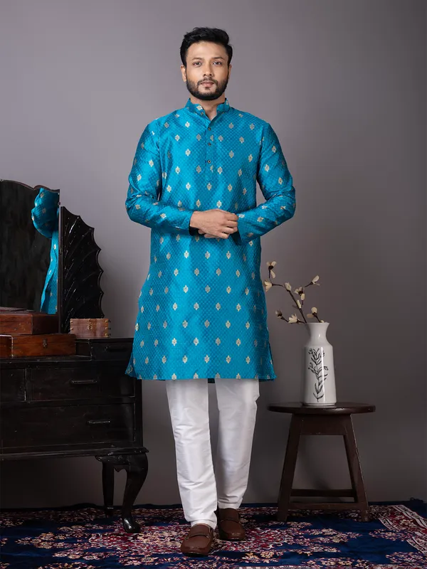 Men_Jacquard_Blue_Kurta
