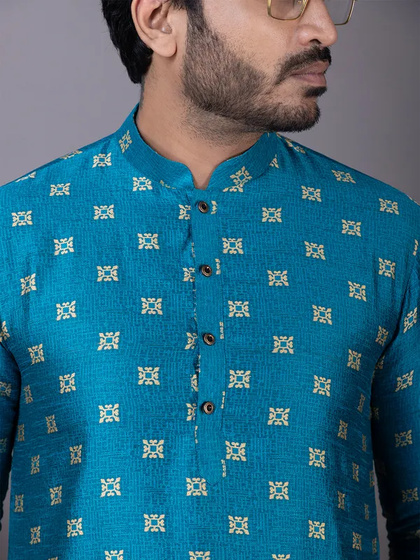 Men_Jacquard_Blue_Kurta