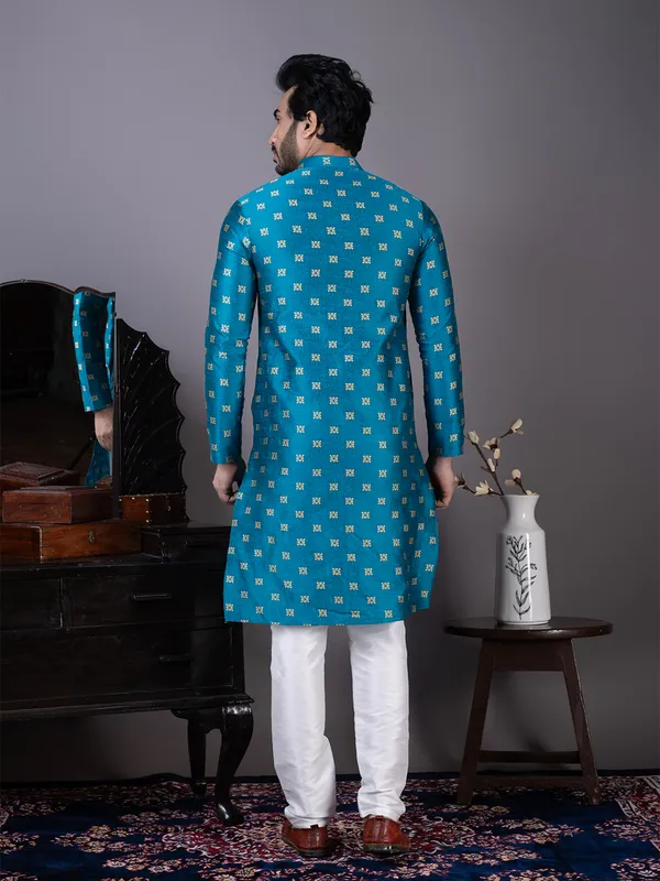Men_Jacquard_Blue_Kurta