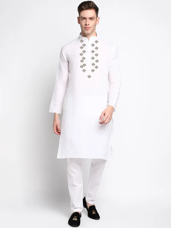 Men_Printed_White_Kurta