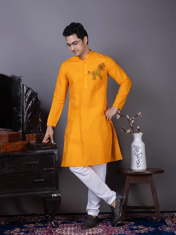 Men_Printed_Orange_Kurta