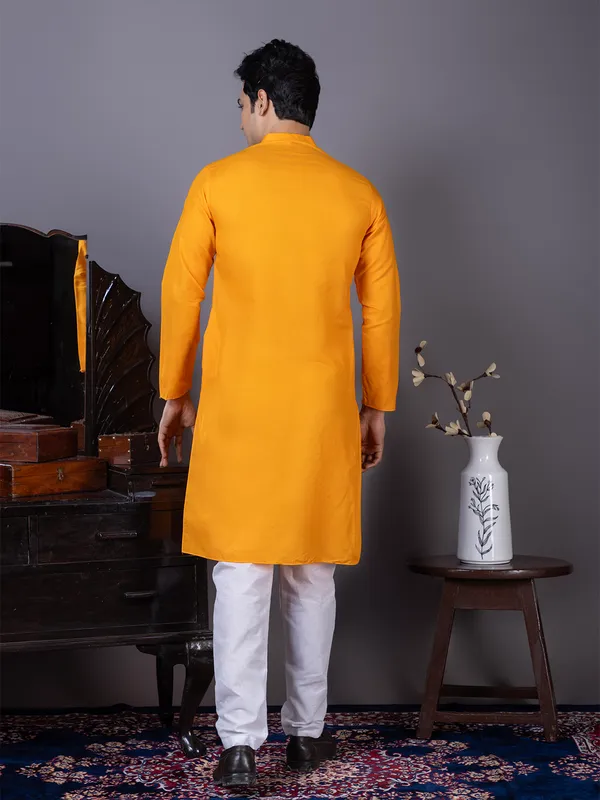Men_Printed_Orange_Kurta