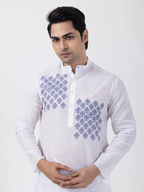 Men_Printed_White_Kurta