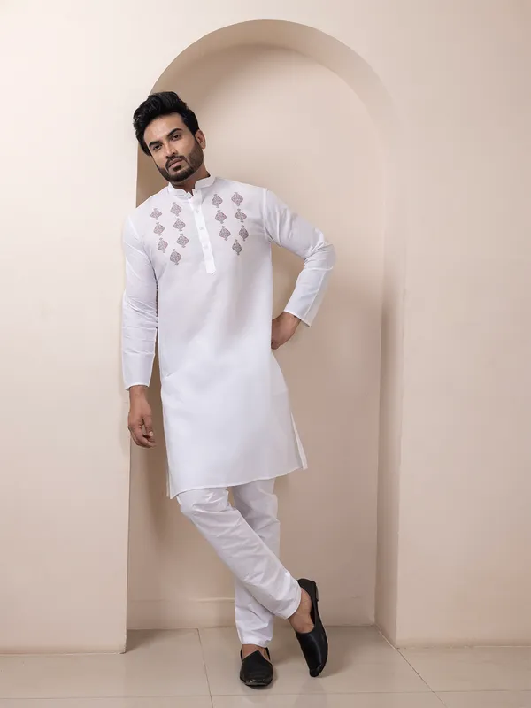 Men_Printed_White_Kurta
