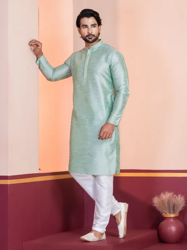 Men_Self_Design_Green_Kurta