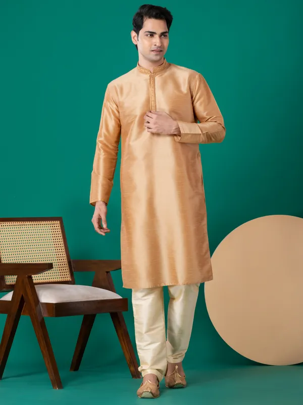 Men_Woven_Gold_Kurta