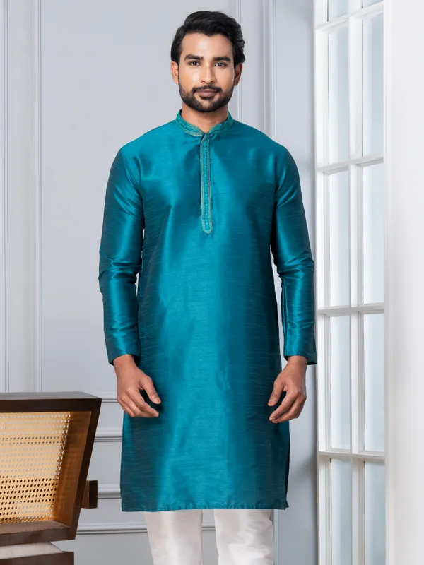 Men_Woven_Blue_Kurta