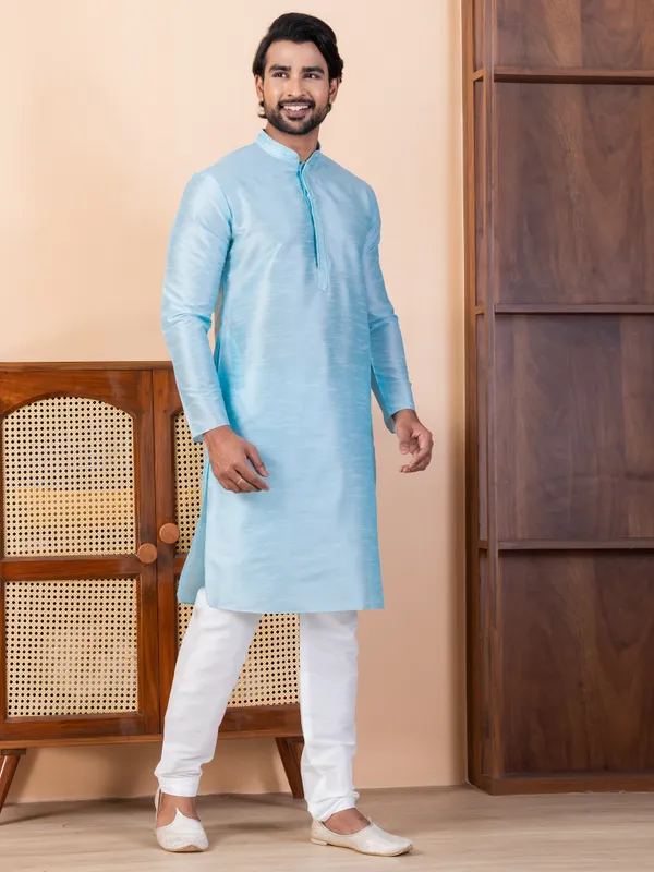 Men_Woven_Blue_Kurta