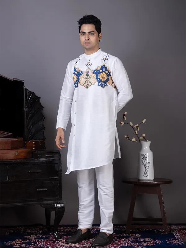 Men_Silk_Printed_White_Kurta