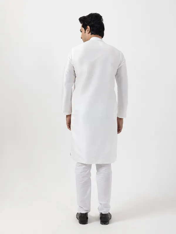 Men_Silk_Printed_White_Kurta