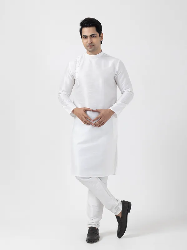 Men_Silk_White_Kurta