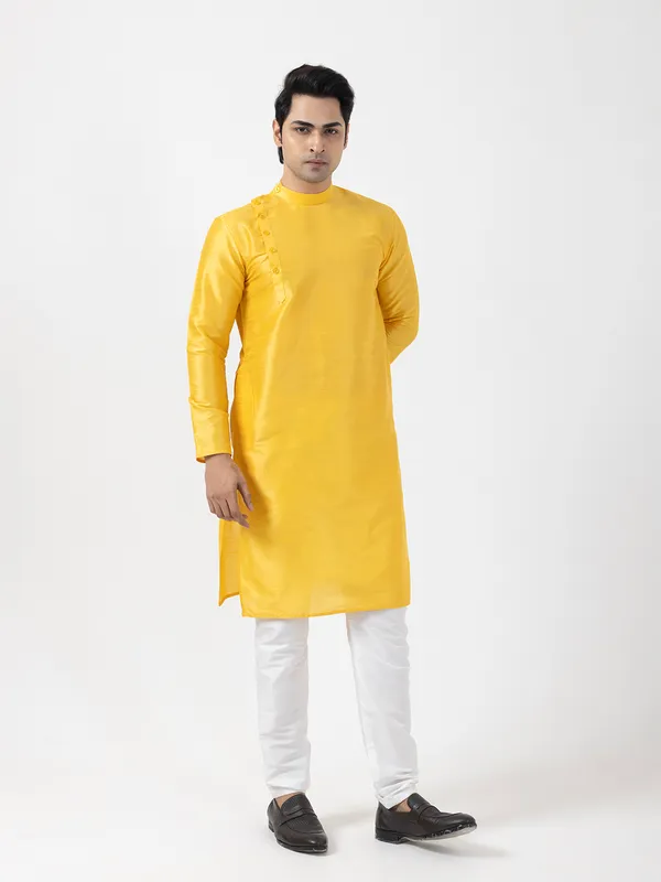 Men_Silk_Yellow_Kurta
