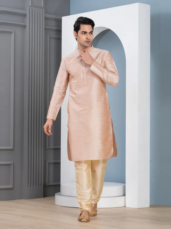 Men_Silk_Woven_Beige_Kurta