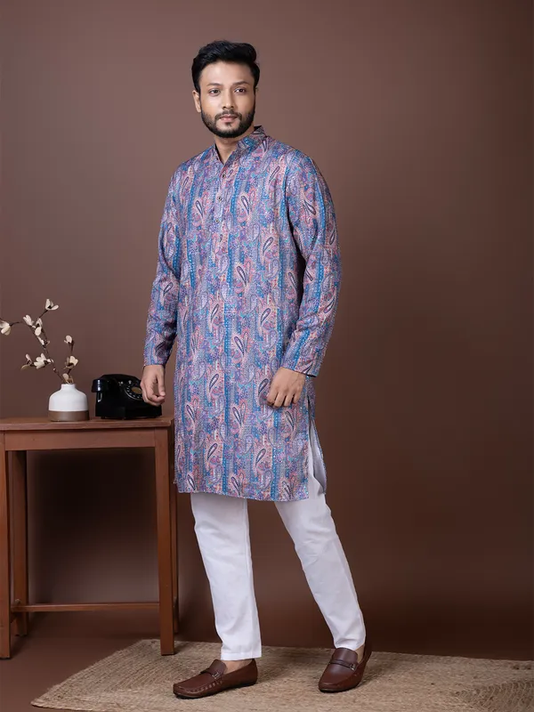 Men_Embroidered_Blue_Kurta