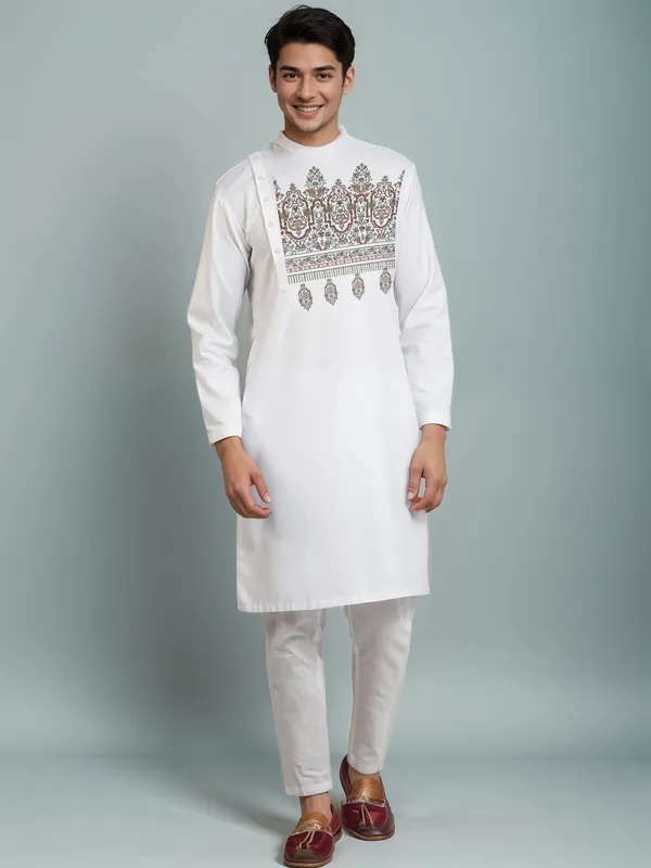Men_Printed_White_Kurta