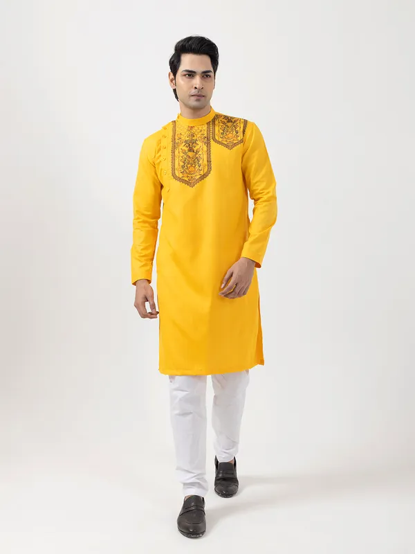 Men_Printed_Mustard_Kurta