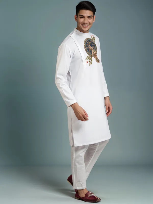 Men_Printed_White_Kurta