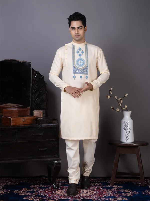 Men_Printed_Beige_Kurta